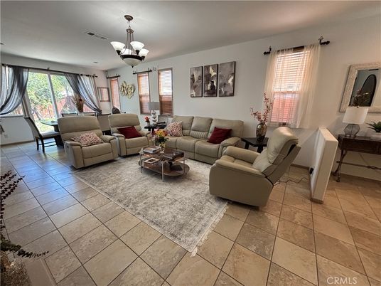 Chandelier, Dining room, Interior, Living room