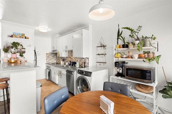 Interior, Kitchen, Washer