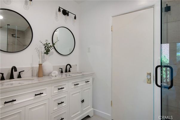 Bathroom, Dual Sink Vanities, Glass Shower, Interior