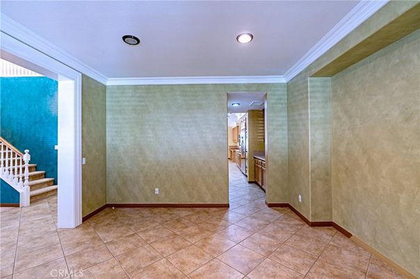 Empty room, Interior, Recessed Lighting