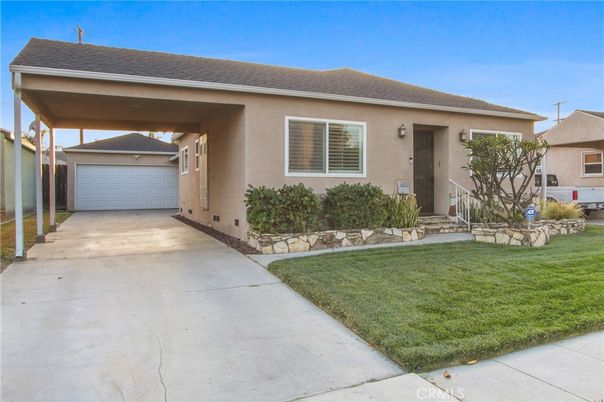 Backyard, Detached Garage, Exterior, Facade, Ranch