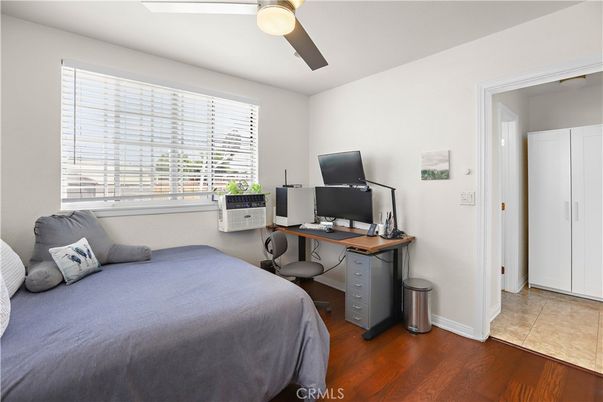 Bedroom, Home Office, Interior, Wood Texture Flooring
