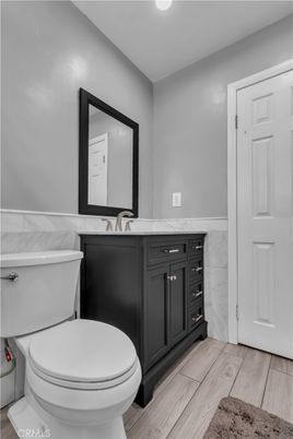 Bathroom, Interior, Recessed Lighting, Wood Texture Flooring
