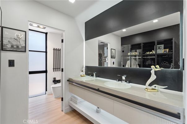 Bathroom, Interior, Recessed Lighting, Wood Texture Flooring