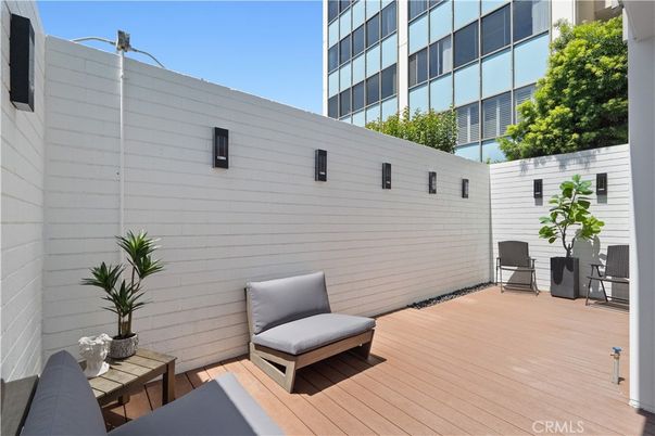 Exterior, Wood Texture Flooring