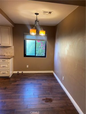Empty room, Interior, Pendant Lights, Wood Texture Flooring