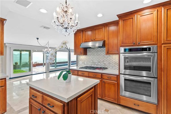 Chandelier, Interior, Kitchen, Recessed Lighting, Stainless Steel Appliances, Water