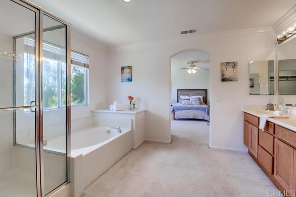 Bathroom, Bedroom, Glass Shower, Interior, Recessed Lighting