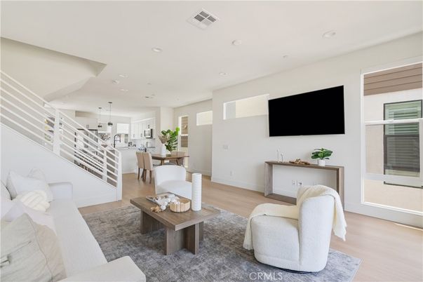 Dining room, Interior, Living room, Pendant Lights, Recessed Lighting, Wood Texture Flooring