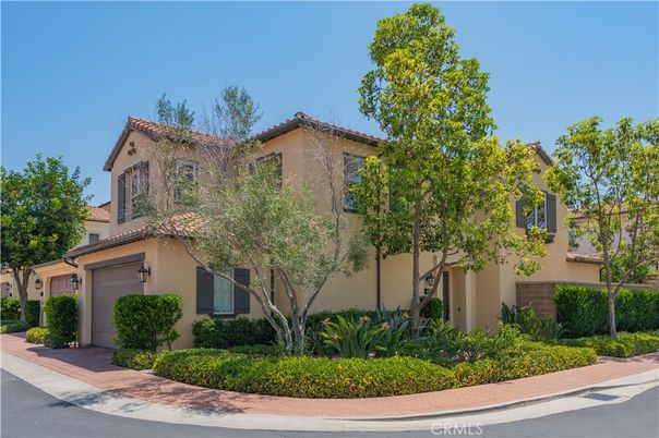Attached, Exterior, Facade, Spanish Mediterranean