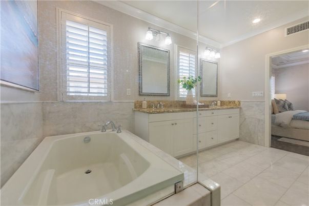 Bathroom, Bedroom, Dual Sink Vanities, Glass Shower, Interior, Recessed Lighting