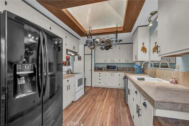 Interior, Kitchen, Wood Texture Flooring