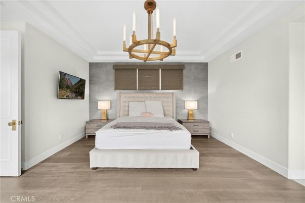 Bedroom, Interior, Pendant Lights, Wood Texture Flooring