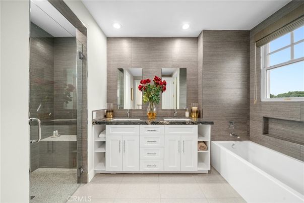 Bathroom, Dual Sink Vanities, Glass Shower, Interior, Recessed Lighting