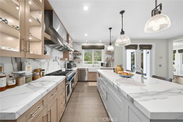 Interior, Kitchen, Pendant Lights, Recessed Lighting, Stainless Steel Appliances