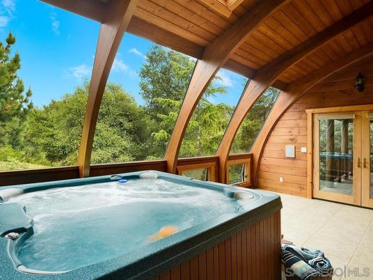 Exterior, Hot Tub