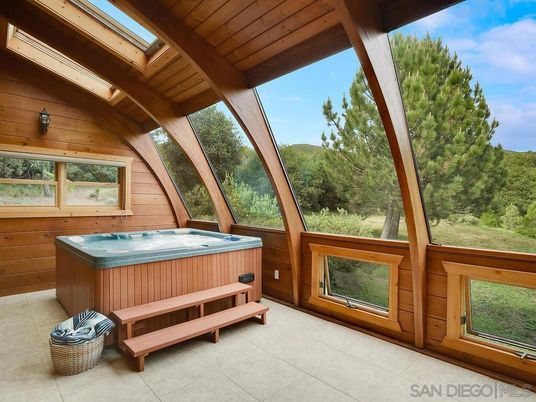 Hot Tub, Interior, Sun Room, Wooden Walls