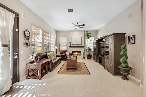 Fireplace, Interior, Living room