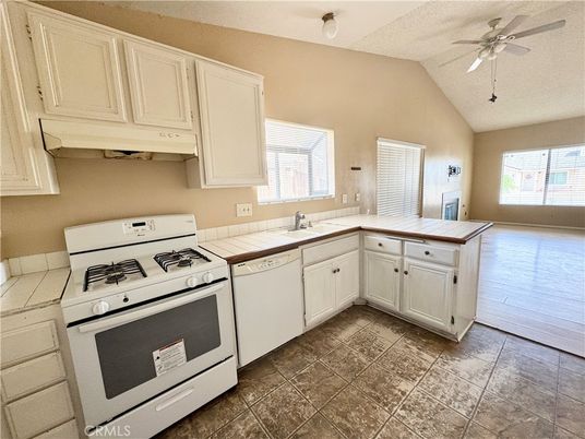 Interior, Kitchen, Tile Countertops