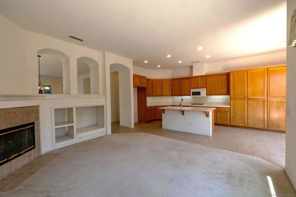 Fireplace, Interior, Kitchen, Pendant Lights, Recessed Lighting