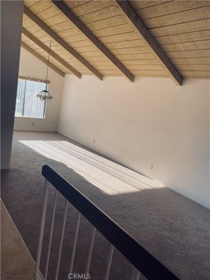 Empty room, Interior, Pendant Lights, Wooden Beams, Wooden Ceilings