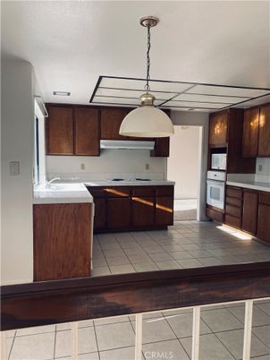 Interior, Kitchen, Pendant Lights