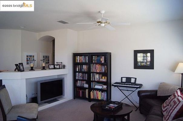 Fireplace, Home Office, Interior, Living room