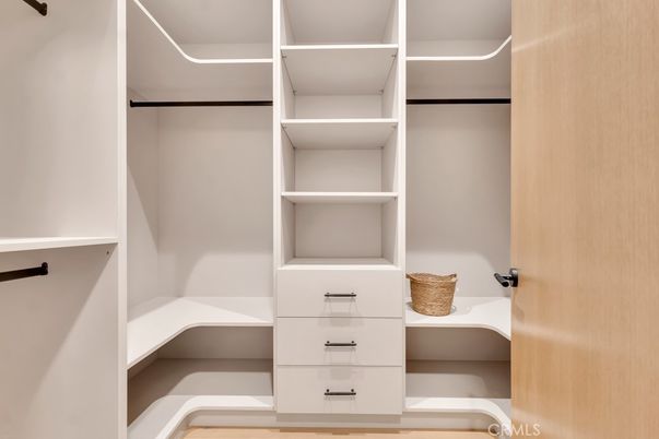 Interior, Walk-in Closets