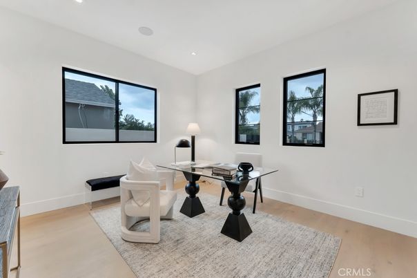 Home Office, Interior, Recessed Lighting, Wood Texture Flooring