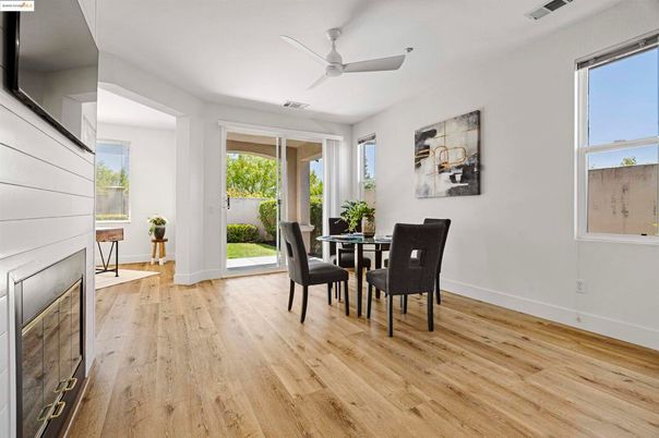 Dining room, Interior, Wood Texture Flooring