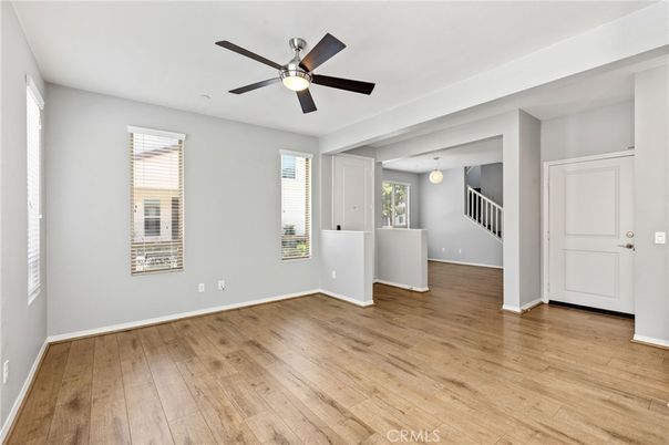 Empty room, Interior, Pendant Lights, Wood Texture Flooring