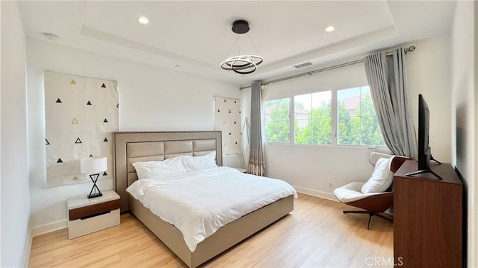 Bedroom, Interior, Pendant Lights, Recessed Lighting, Wood Texture Flooring