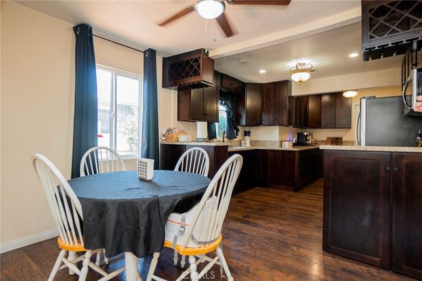 Dining room, Interior, Kitchen, Recessed Lighting, Wood Texture Flooring