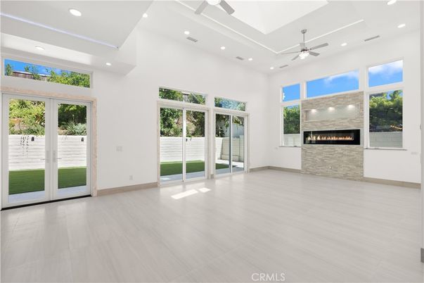 Empty room, Fireplace, Interior, Recessed Lighting