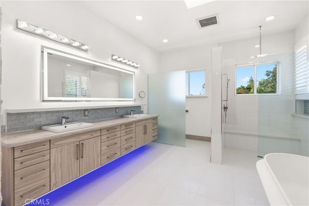 Bathroom, Dual Sink Vanities, Glass Shower, Interior, Recessed Lighting