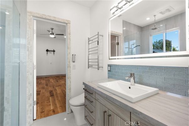 Bathroom, Interior, Recessed Lighting, Wood Texture Flooring