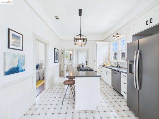 Chandelier, Interior, Kitchen, Pendant Lights
