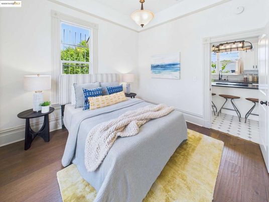Bedroom, Interior, Pendant Lights, Wood Texture Flooring