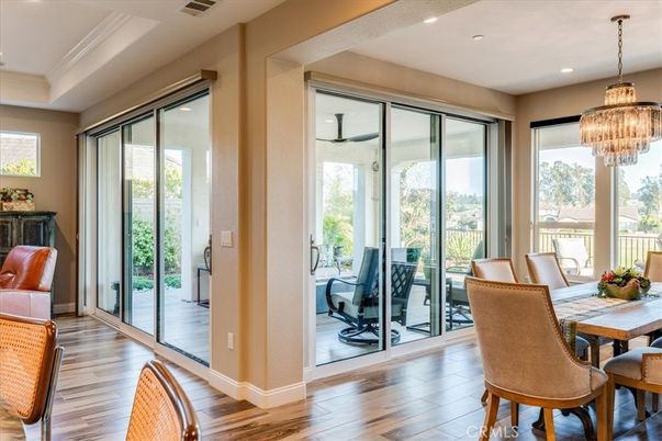 Chandelier, Dining room, Interior, Recessed Lighting, Wood Texture Flooring