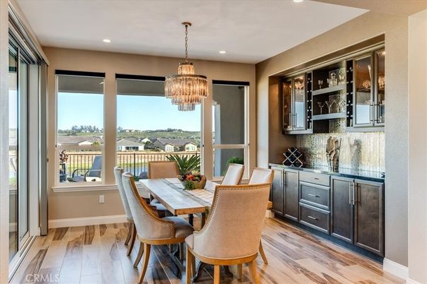 Chandelier, Dining room, Interior, Recessed Lighting, Wood Texture Flooring