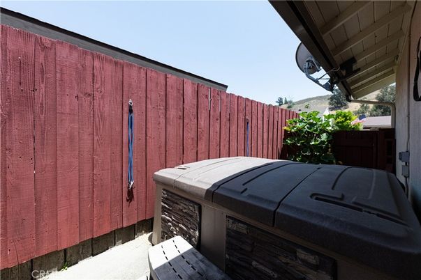 Exterior, Hot Tub