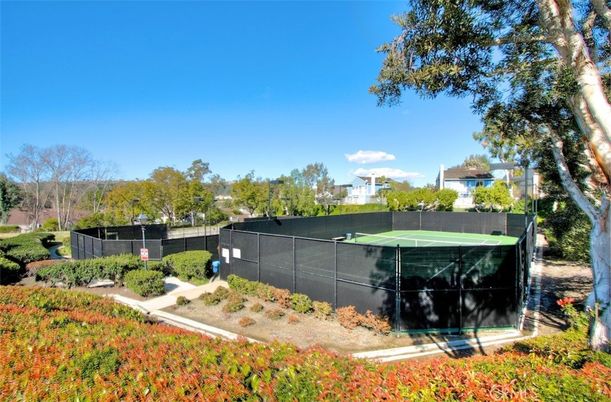 Exterior, Tennis Courts
