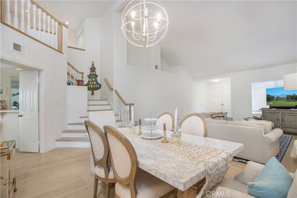 Chandelier, Dining room, Interior, Living room, Recessed Lighting, Wood Texture Flooring