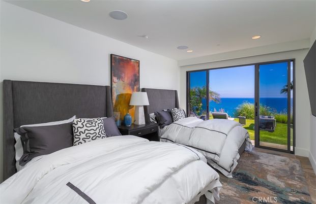 Bedroom, Interior, Recessed Lighting, Water