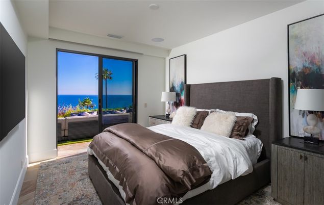 Bedroom, Interior, Water, Wood Texture Flooring