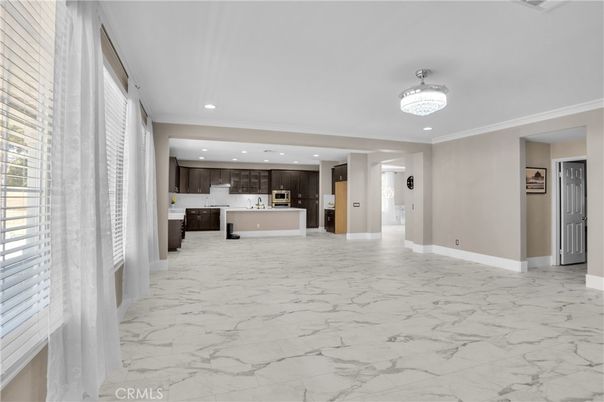 Chandelier, Interior, Kitchen, Marble, Recessed Lighting, Stainless Steel Appliances
