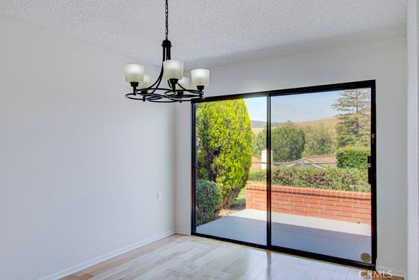 Chandelier, Empty room, Interior, Wood Texture Flooring