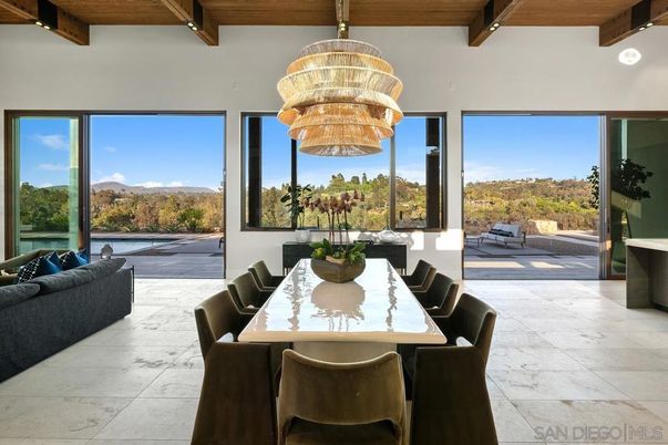 Chandelier, Dining room, Interior, Marble, Wooden Beams, Wooden Ceilings