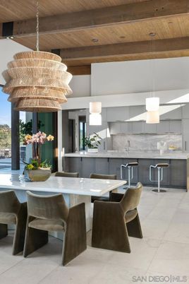 Chandelier, Dining room, Interior, Kitchen, Pendant Lights, Stainless Steel Appliances, Wooden Beams, Wooden Ceilings