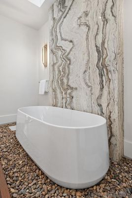 Bathroom, Free Standing Baths, Interior
